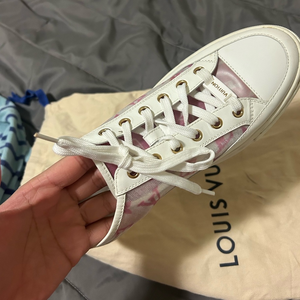 Louis Vuitton White and Pink Sneakers - Picture 4 of 4